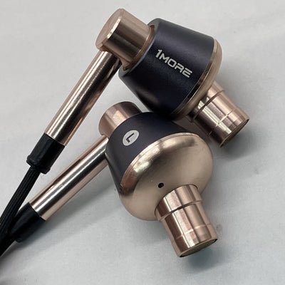 【中古】E1001 Triple-Driver In-Ear Headphones ゴールド【名古屋】