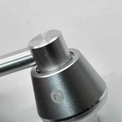 【中古】E1001 Triple-Driver In-Ear Headphones シルバー【名古屋】