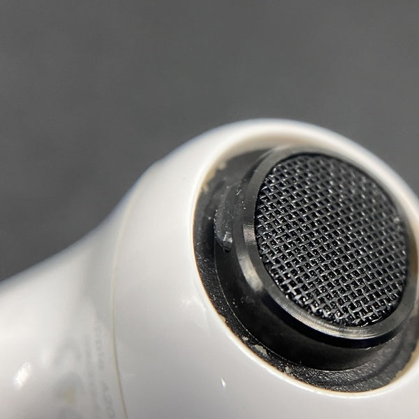 【中古】AirPods Pro MWP22J/A【秋葉原】