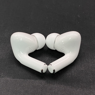 【中古】MagSafe充電ケース(USB-C)付きAirPods Pro(第2世代) MTJV3JA【秋葉原】