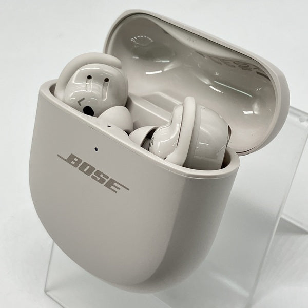 【中古】QuietComfort Ultra Earbuds White Smoke【秋葉原】