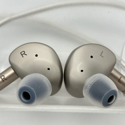 【中古】Que【秋葉原】