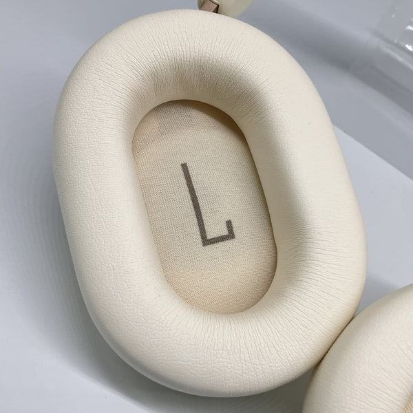 【中古】EDGE ホワイト【秋葉原】