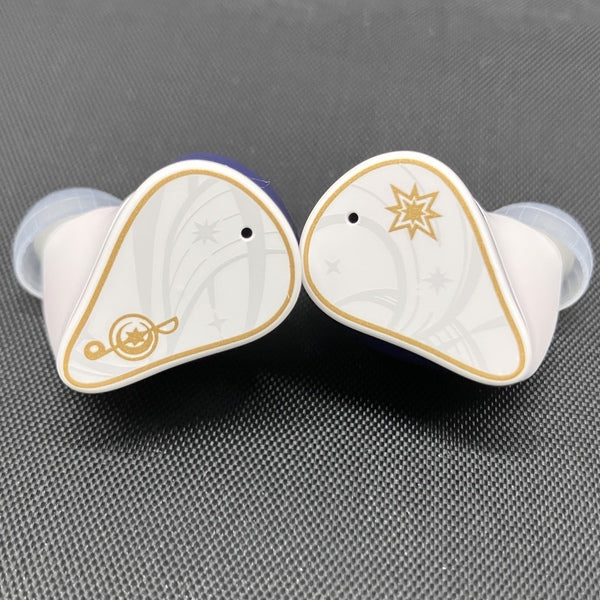 箱付き！崩壊スターレイルROBIN'S EARPHONES 水月雨（MoonDrop） Robin's Earphones【崩壊：スターレイル】コラボ