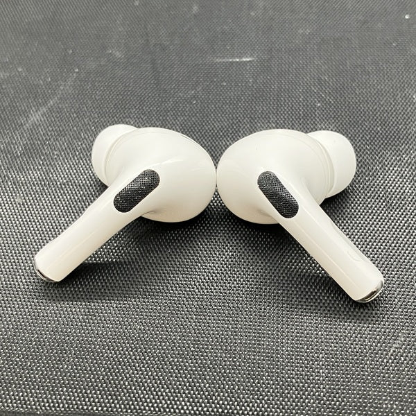 【中古】AirPods Pro (第2世代) MQD83J/A【秋葉原】