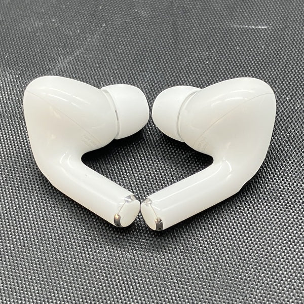 【中古】AirPods Pro (第2世代) MQD83J/A【秋葉原】