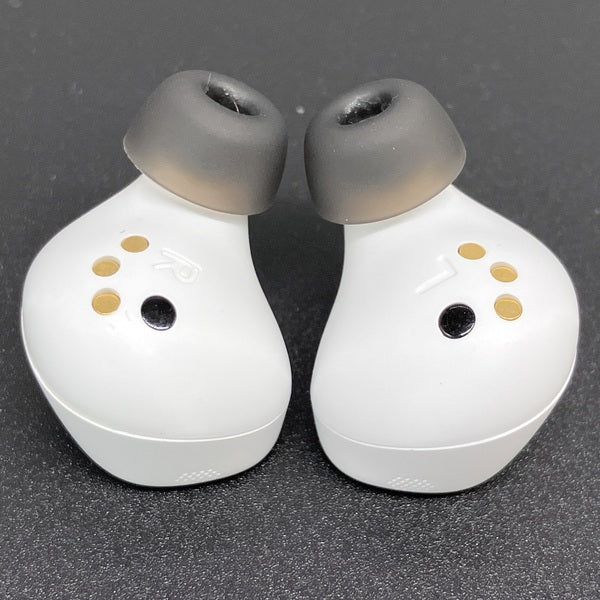 【中古】Arctis GameBuds White 【61682J】【日本橋】