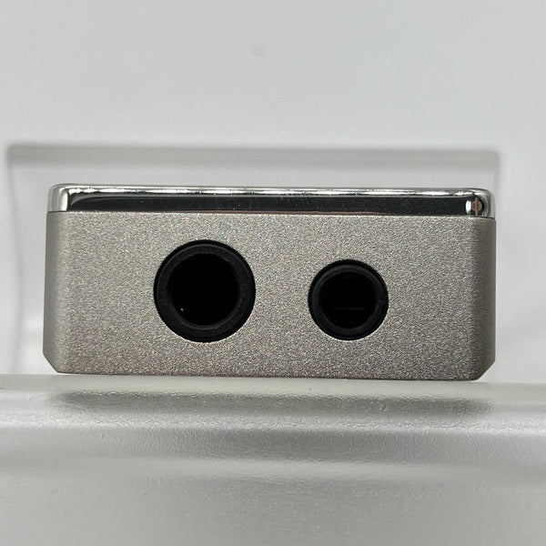 【中古】QX13 Titanium Gold 【FIO-QX13-G】【日本橋】