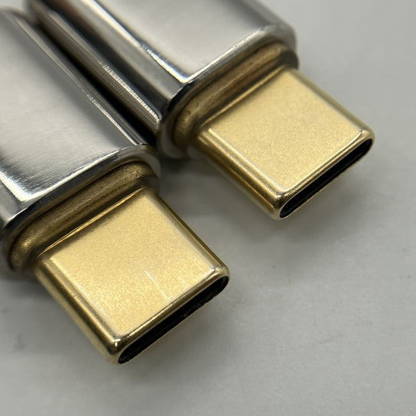 【中古】CB18 (USB Type-C to Type-C ケーブル)【秋葉原】