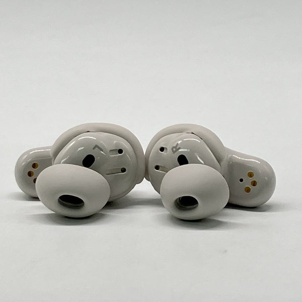 【中古】QuietComfort Ultra Earbuds White Smoke【秋葉原】