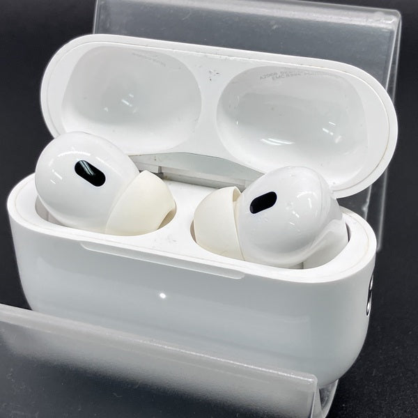 【中古】MagSafe充電ケース(USB-C)付きAirPods Pro(第2世代) MTJV3JA【日本橋】