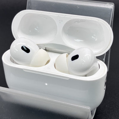 【中古】MagSafe充電ケース(USB-C)付きAirPods Pro(第2世代) MTJV3JA【日本橋】