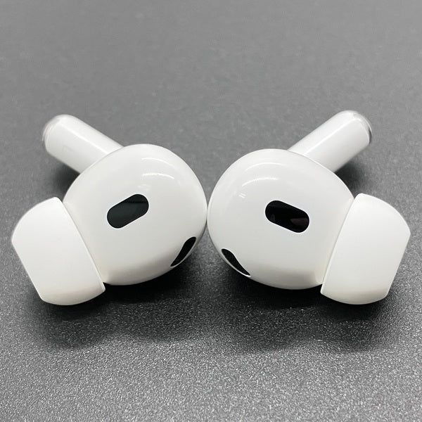 【中古】MagSafe充電ケース(USB-C)付きAirPods Pro(第2世代) MTJV3JA【秋葉原】