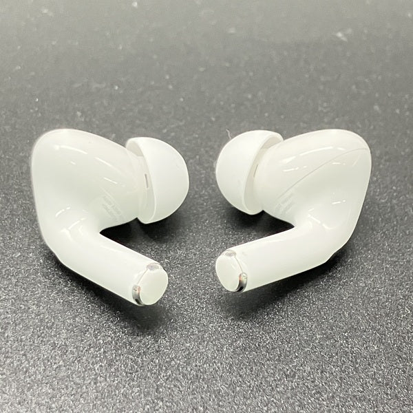 【中古】MagSafe充電ケース(USB-C)付きAirPods Pro(第2世代) MTJV3JA【秋葉原】