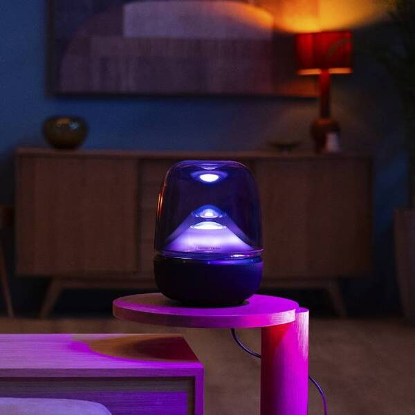 Aura Studio 5 Black 【HKAURAS5BLKJN】