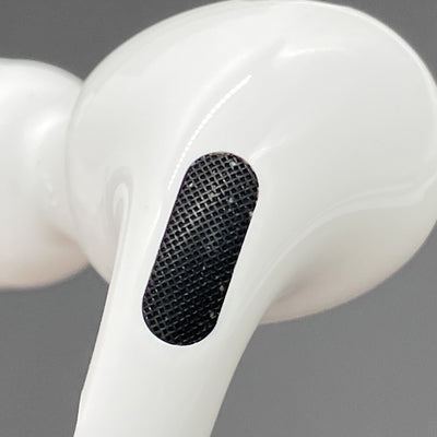 【中古】MagSafe充電ケース(USB-C)付きAirPods Pro(第2世代) MTJV3JA【秋葉原】