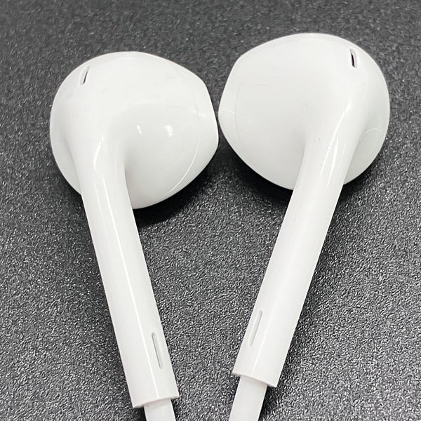 【中古】EarPods（USB-C） インナーイヤー型イヤホン  MTJY3FE/A【日本橋】