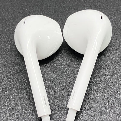 【中古】EarPods（USB-C） インナーイヤー型イヤホン  MTJY3FE/A【日本橋】