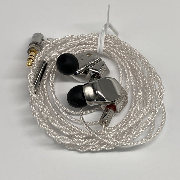 【中古】A8000 【FI-A8DSSD】【秋葉原】