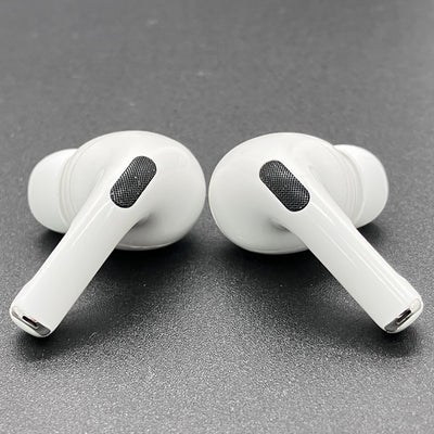 【中古】MagSafe充電ケース(USB-C)付きAirPods Pro(第2世代) MTJV3JA【秋葉原】