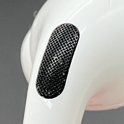 【中古】MagSafe充電ケース(USB-C)付きAirPods Pro(第2世代) MTJV3JA【秋葉原】