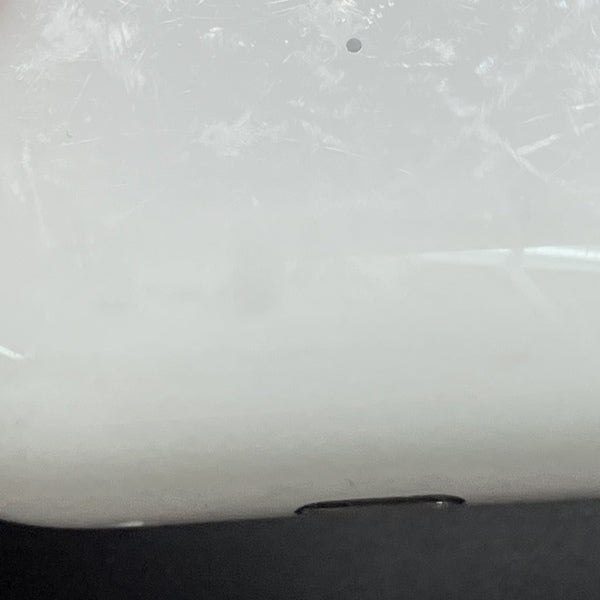 【中古】MagSafe充電ケース(USB-C)付きAirPods Pro(第2世代) MTJV3JA【秋葉原】