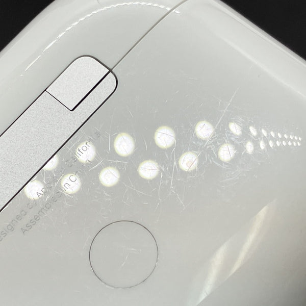 【中古】MagSafe充電ケース(USB-C)付きAirPods Pro(第2世代) MTJV3JA【秋葉原】