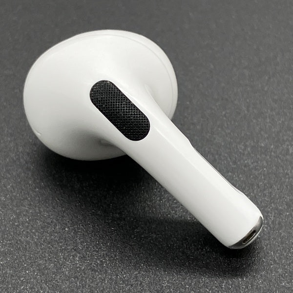 【中古】AirPods Pro (R側) (第2世代)(Lightning)【秋葉原】