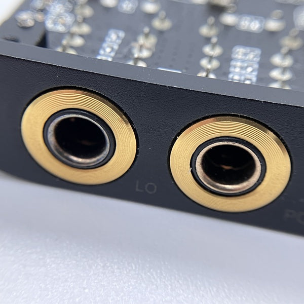 【中古】AMP12 ブラック【秋葉原】