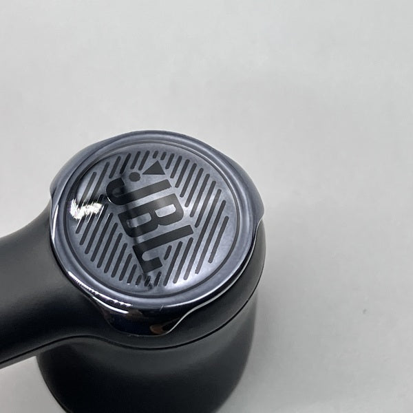 【中古】QUANTUM TWS ブラック 【JBLQUANTUMTWSBLK】【秋葉原】