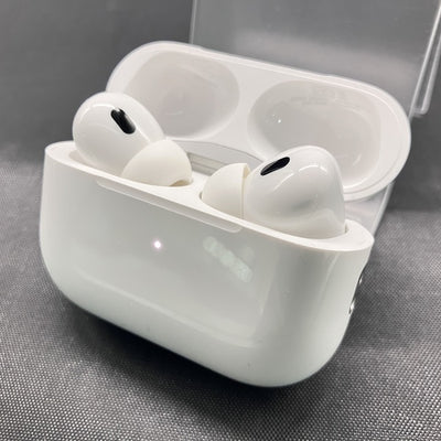 【中古】MagSafe充電ケース(USB-C)付きAirPods Pro(第2世代) MTJV3JA【秋葉原】