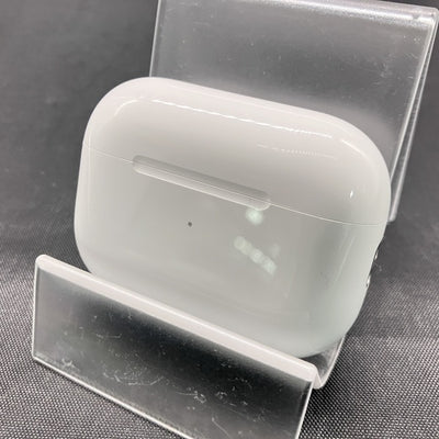【中古】MagSafe充電ケース(USB-C)付きAirPods Pro(第2世代) MTJV3JA【秋葉原】