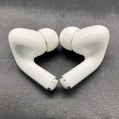 【中古】MagSafe充電ケース(USB-C)付きAirPods Pro(第2世代) MTJV3JA【秋葉原】