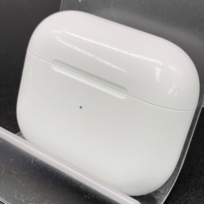 【中古】AirPods 充電ケース (第3世代)【秋葉原】