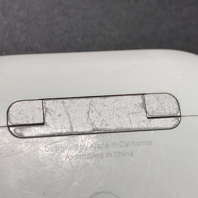 【中古】AirPods 充電ケース (第3世代)【秋葉原】