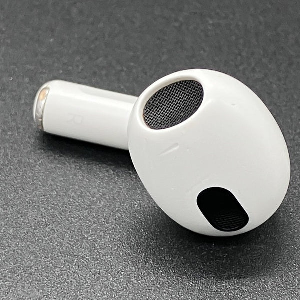 AirPods 第3世代　中古本体のみ Apple AirPods 第三世代 左イヤホンのみ USED美品 L 片耳 左耳 A2564