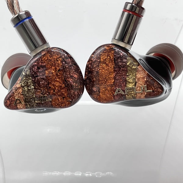 【中古】PERFORMER 8 4.4ｍｍモデル【秋葉原】