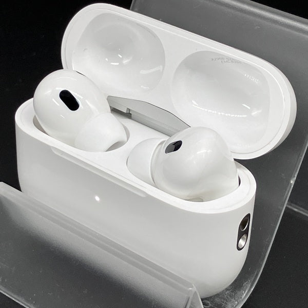 【中古】MagSafe充電ケース(USB-C)付きAirPods Pro(第2世代) MTJV3JA【日本橋】