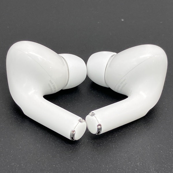 【中古】MagSafe充電ケース(USB-C)付きAirPods Pro(第2世代) MTJV3JA【日本橋】