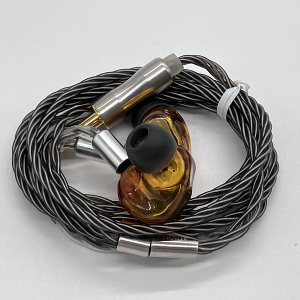 【中古】Isabellae【秋葉原】