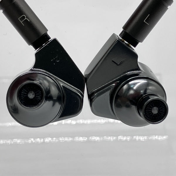 【中古】bleqk Dynabird【秋葉原】