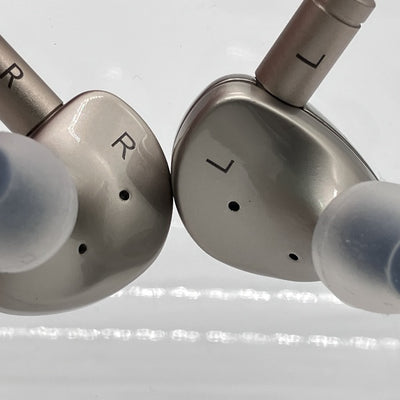 【中古】Que【秋葉原】