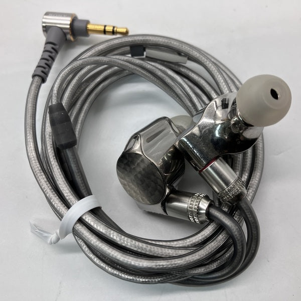 【中古】IER-Z1R【秋葉原】