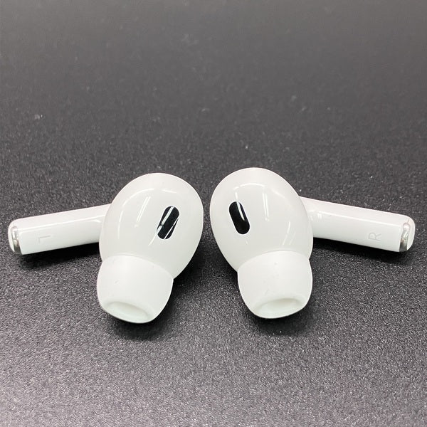 【中古】MagSafe充電ケース(USB-C)付きAirPods Pro(第2世代) MTJV3JA【秋葉原】