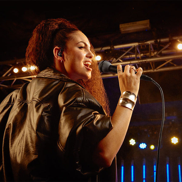 DT 72 IE Guitar & Voice