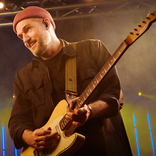 DT 72 IE Guitar & Voice