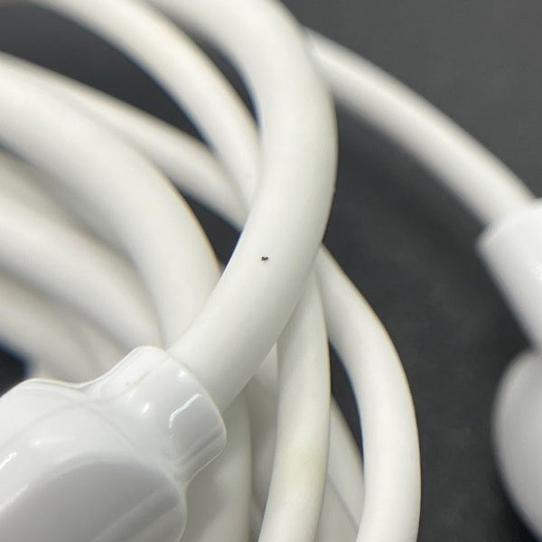 【中古】TAE2146 ホワイト USB-C接続 有線イヤホン【秋葉原】