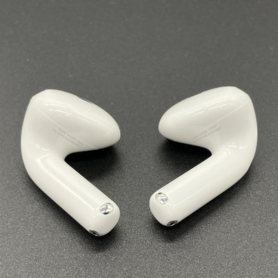 【中古】AirPods 4 MXP93J/A（アクティブノイズキャンセリング搭載）【日本橋】