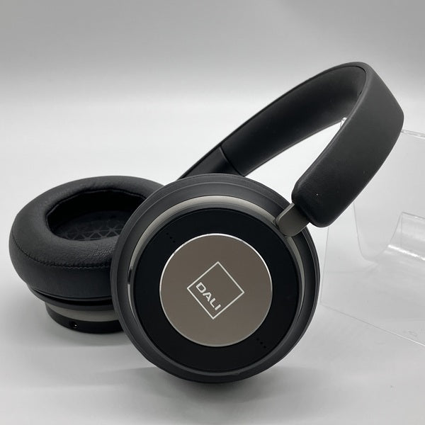 【中古】IO6/IB アイアン・ブラック【秋葉原】