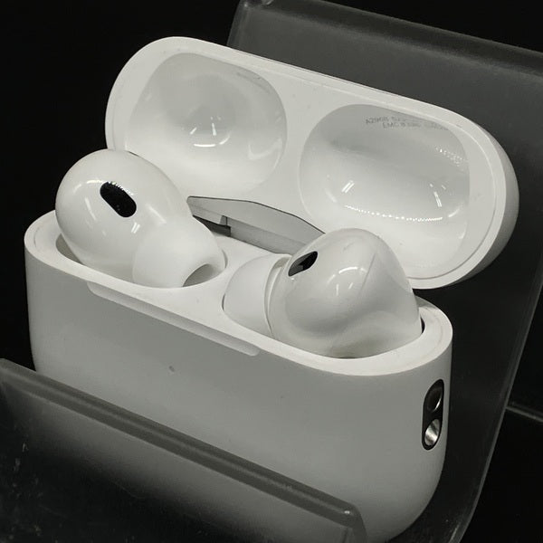 【中古】MagSafe充電ケース(USB-C)付きAirPods Pro(第2世代) MTJV3JA